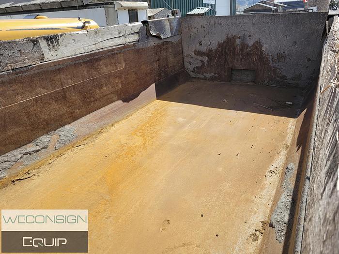 Used 2003 Sterling L7500 Dump/Gravel