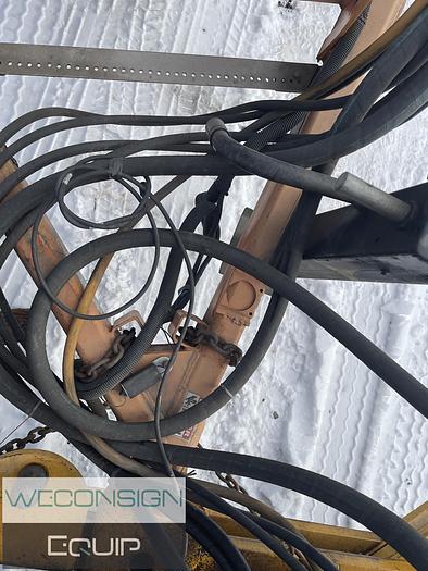 Used 2002 Nissan 2500 – Pavement Marking Vocational Truck