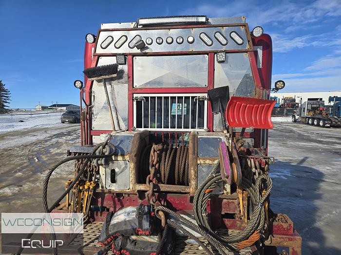 Used 2013 Peterbilt 367 Sleeper Winch Truck