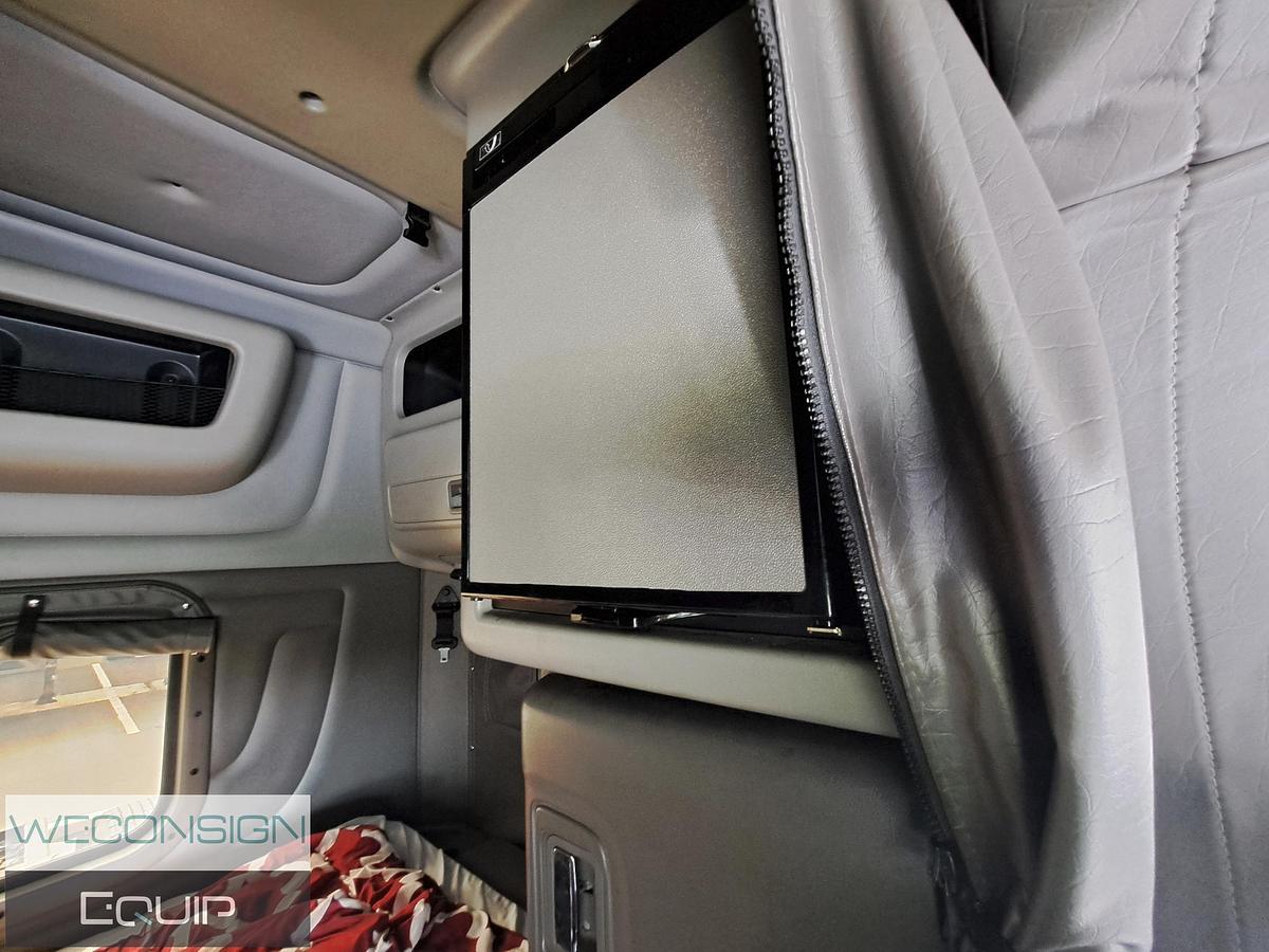 Used 2020 Peterbilt 389