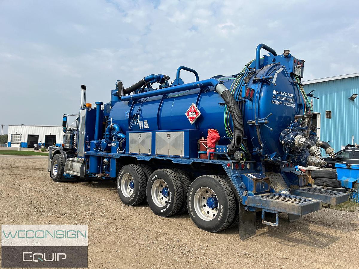 Used 2002 Kenworth W900 Combo Vac Truck