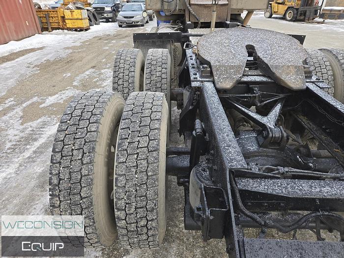 Used 2014 Kenworth T800