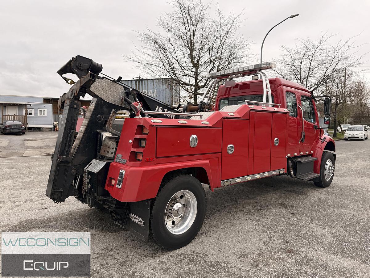 Used 2014 Freightliner M2106 Tow Truck/ Wrecker Truck