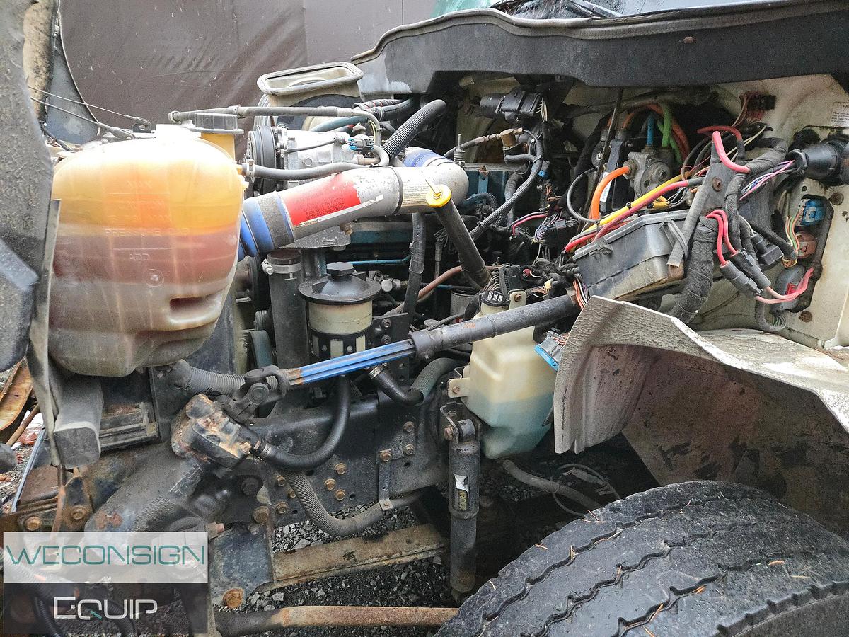 Used 2002 International 4300SBA Service/ Mechanics Truck