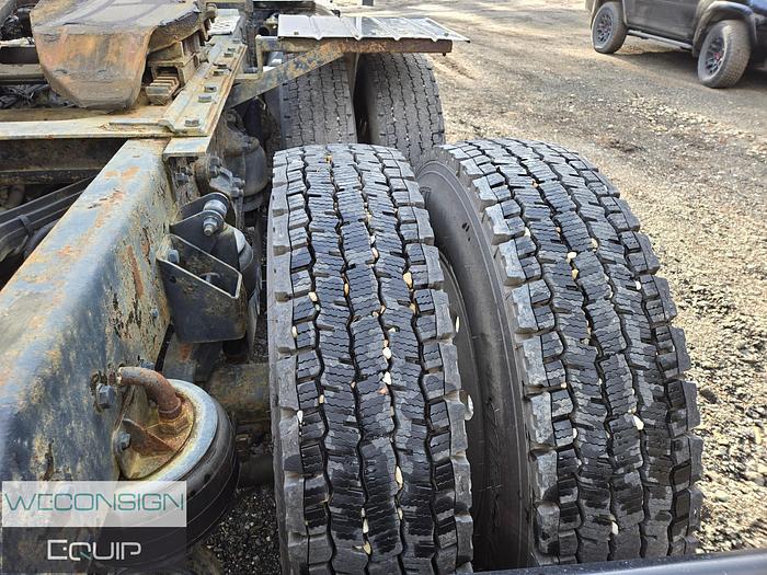 Used 2011 Kenworth W900L