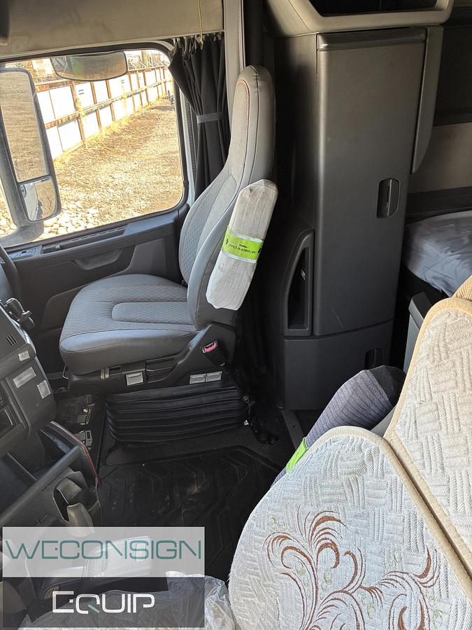 Used 2020 Volvo VNL 760 Sleeper Truck Tractor