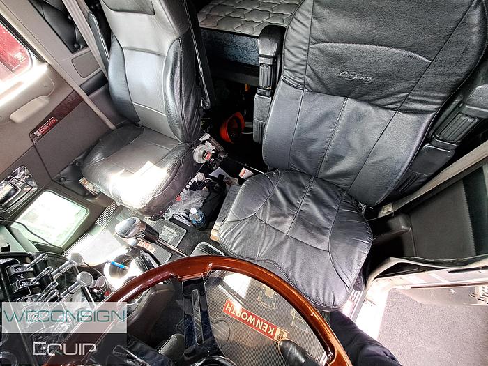 Used 2017 Kenworth W900L