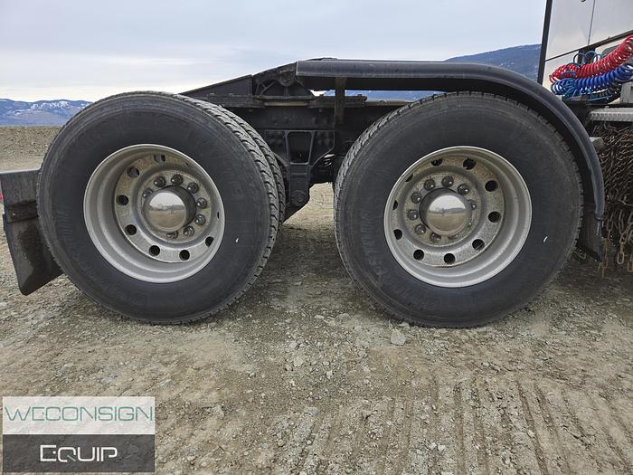 Used 2022 Kenworth W900L TA Heavy Spec Tractor