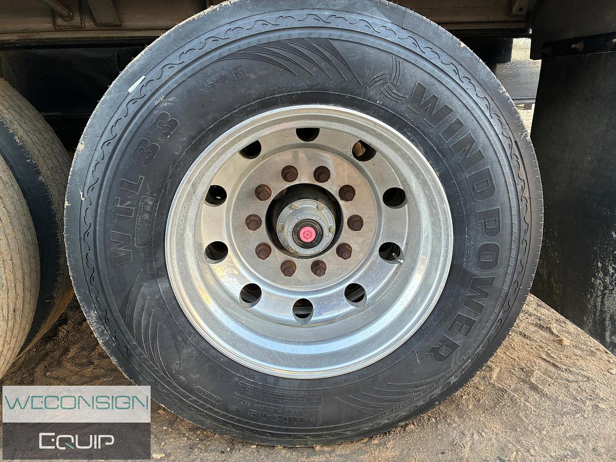 2015 Jasper Tridem 406 Stiff Pole Trailer