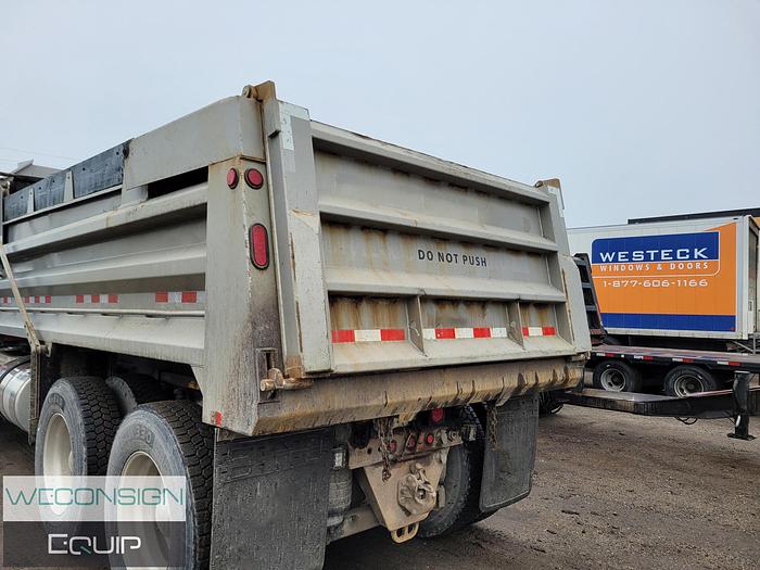 Used 2018 Kenworth T880 Dump/Gravel