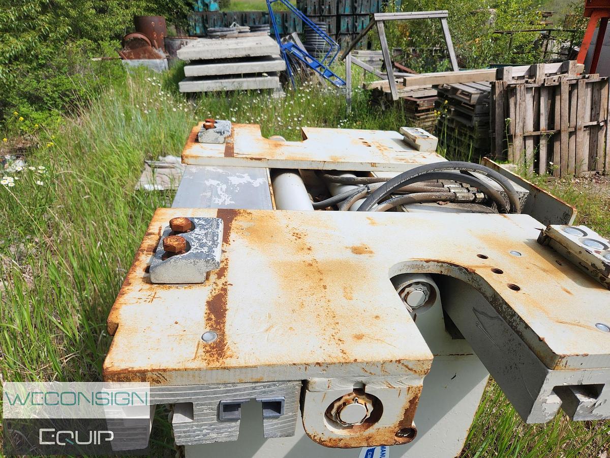 Used 2010 Cascade 10,000 KG Forklift Attachment