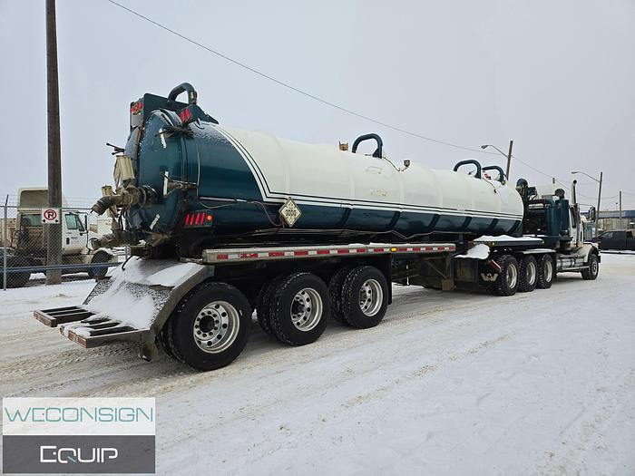 Used 2015 Western Star Tri-Drive Custom Vac Semi Vac