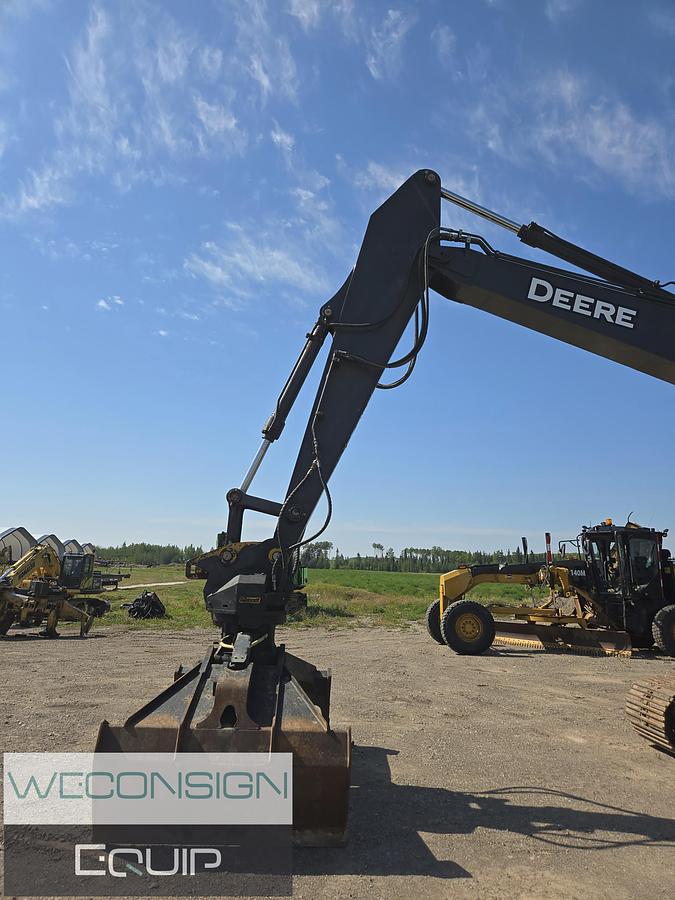 Used 2017 John Deere 250G LC Hydraulic Excavator