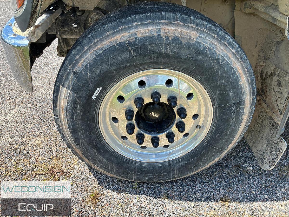 Used 2008 Mack GU713 Water Truck