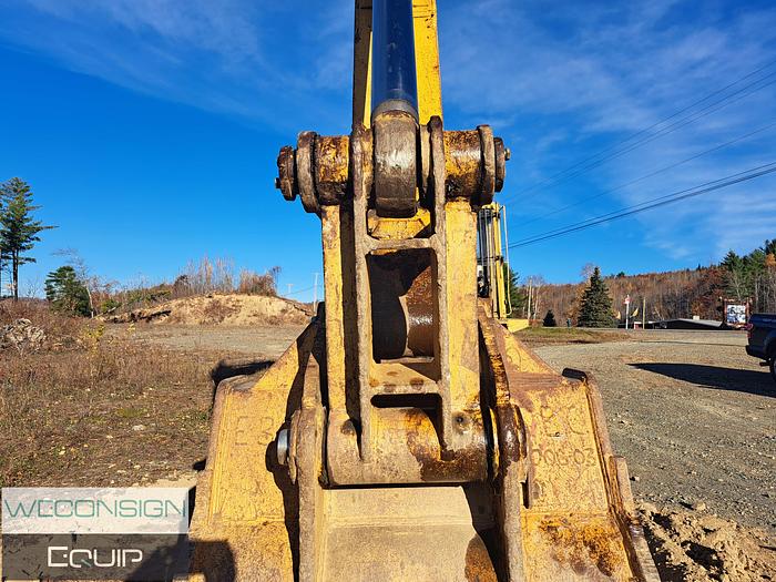 Used 1985 CAT 235