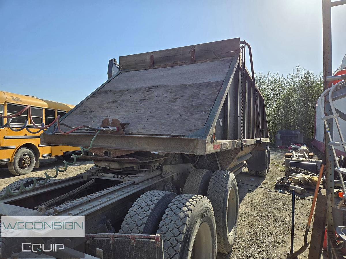 Used Columbia STCD-25 Belly Clam Dump