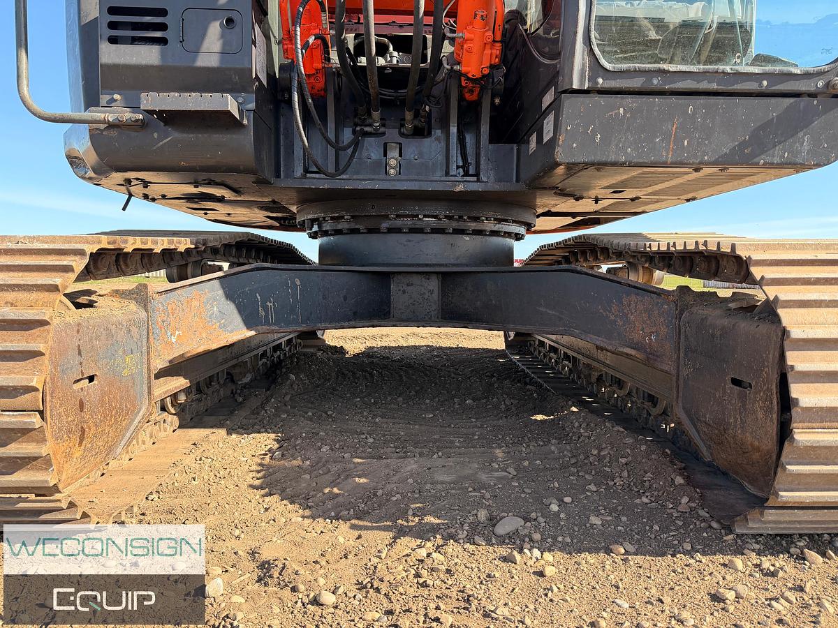 Used 2015 Hitachi 225US Excavator