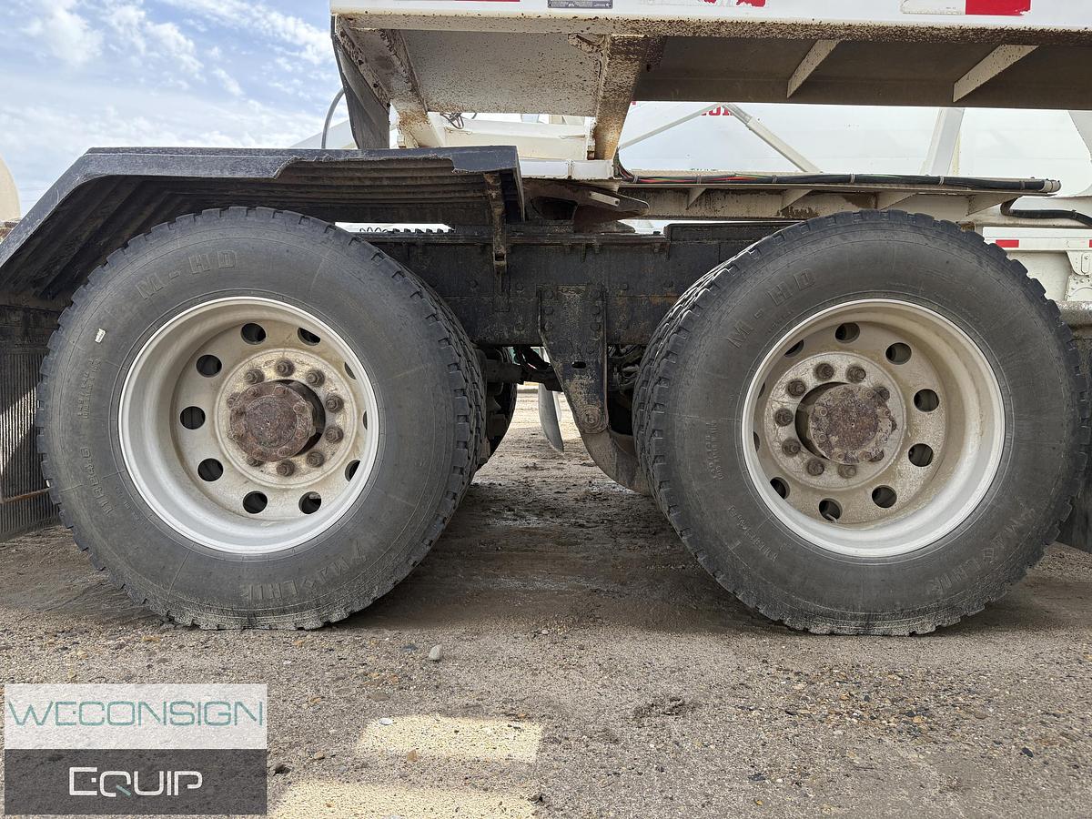 Used 2007 Kenworth T800 Wet Kit Tractor