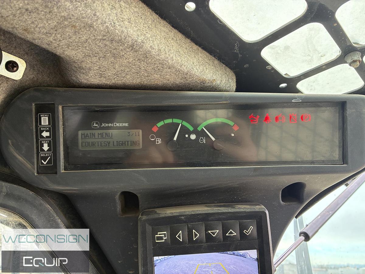 Used John Deere 324G Skid Steer
