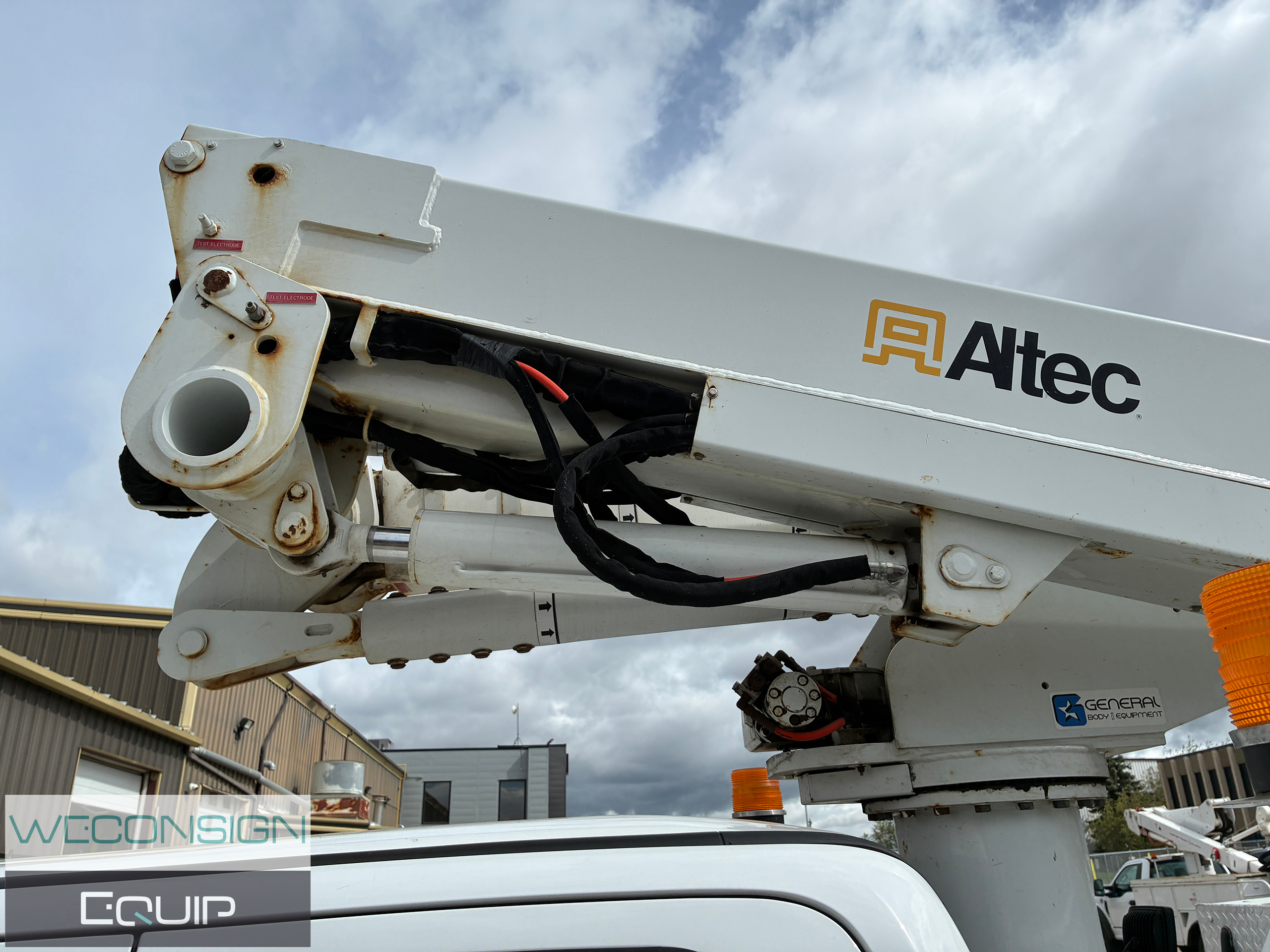 Used 2019 Ford F550 Bucket Truck