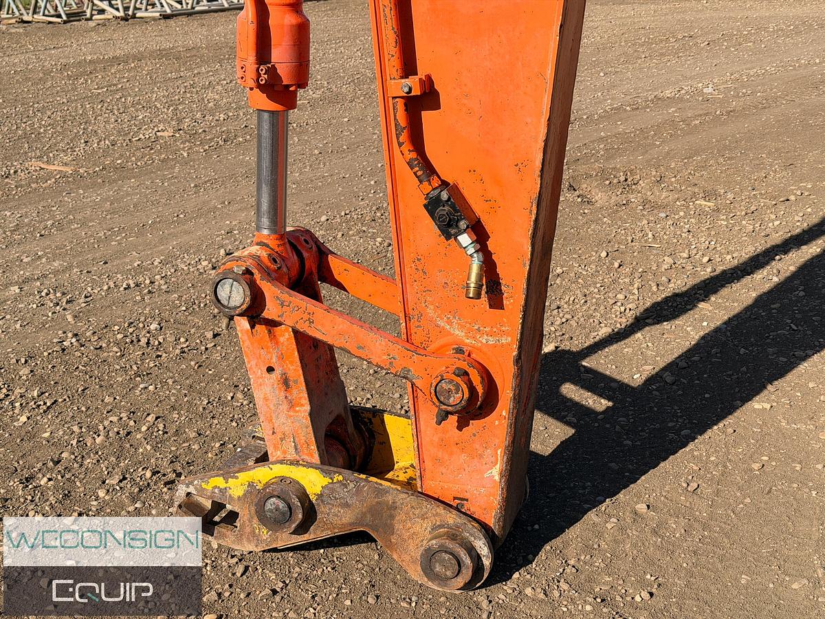 Used 2015 Hitachi 225US Excavator
