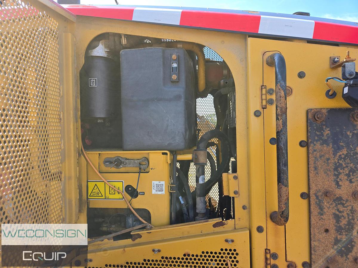 Used 2014 CAT 140M Grader