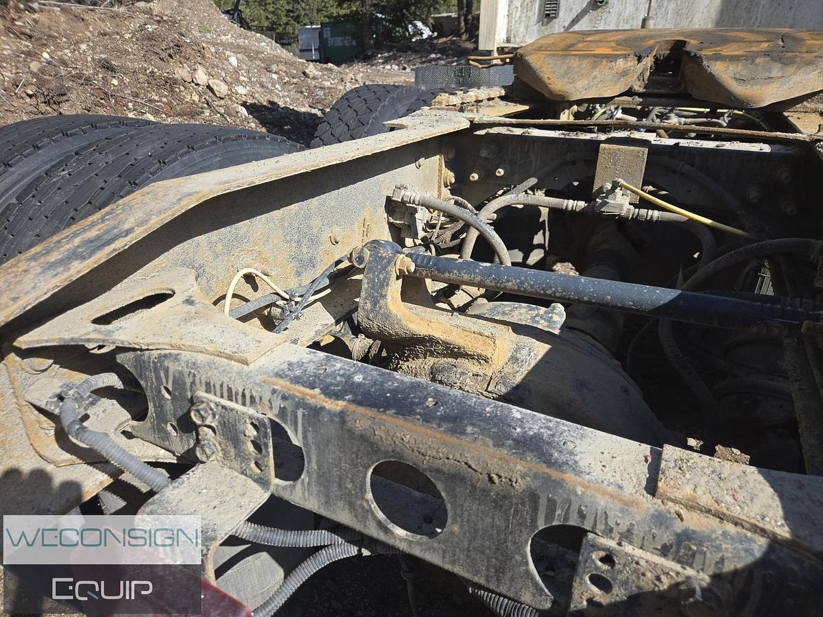 Used 2016 International 9900I SFA TA Tractor