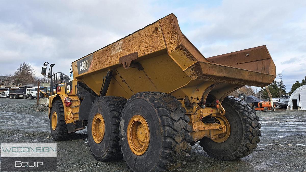 Used 2017 CAT 745C