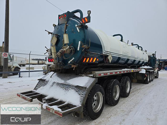 Used 2015 Western Star Tri-Drive Custom Vac Semi Vac