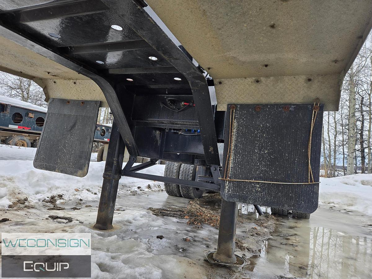 Used 2014 Pacesetter 55T 9 Axle Lowbed/Lowboy Trailer Combination