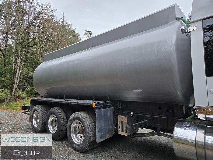 Used 2011 Western Star 4900SA Tri Drive Water Truck