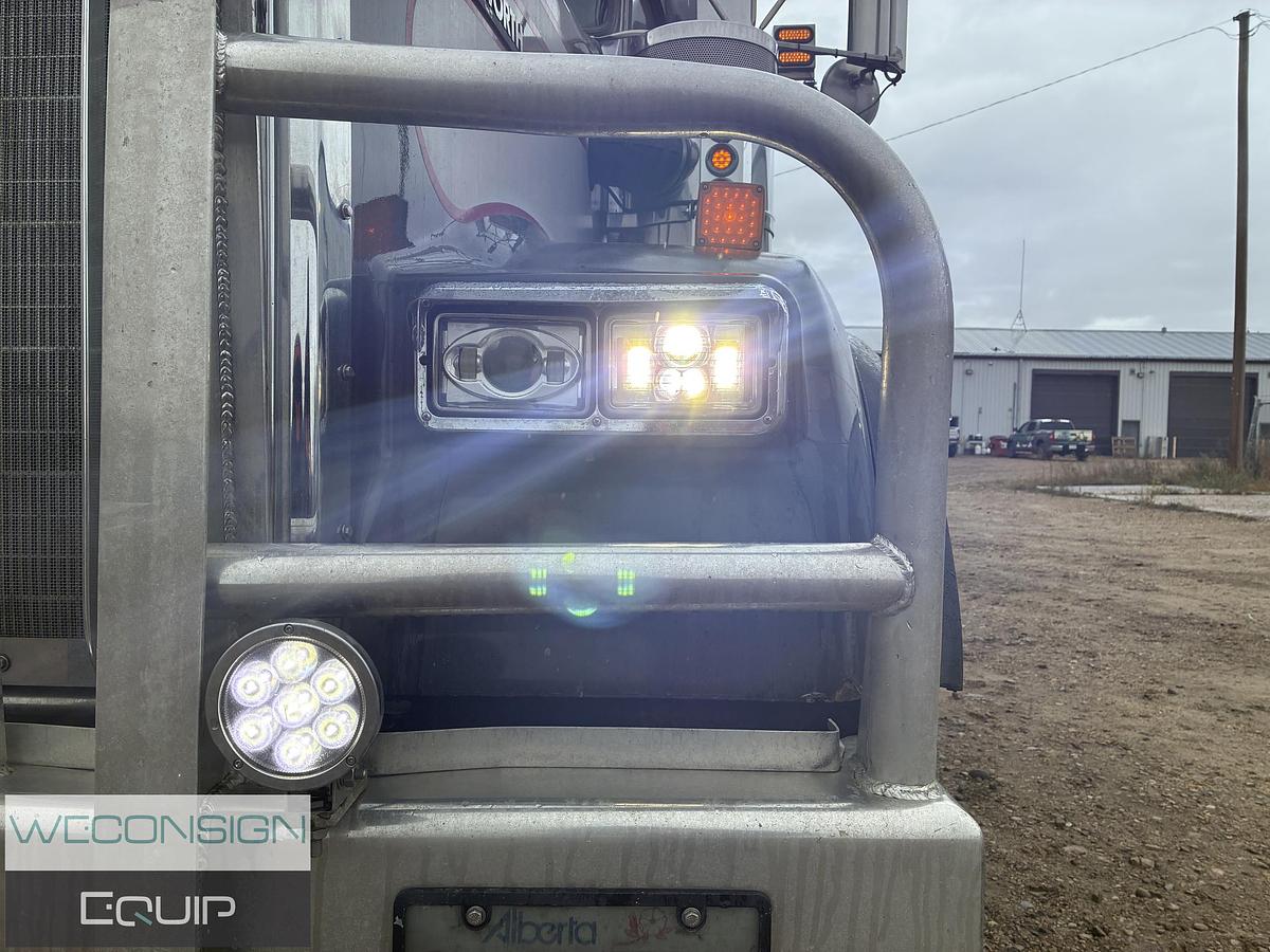 Used 2020 Kenworth W900B Logging Truck