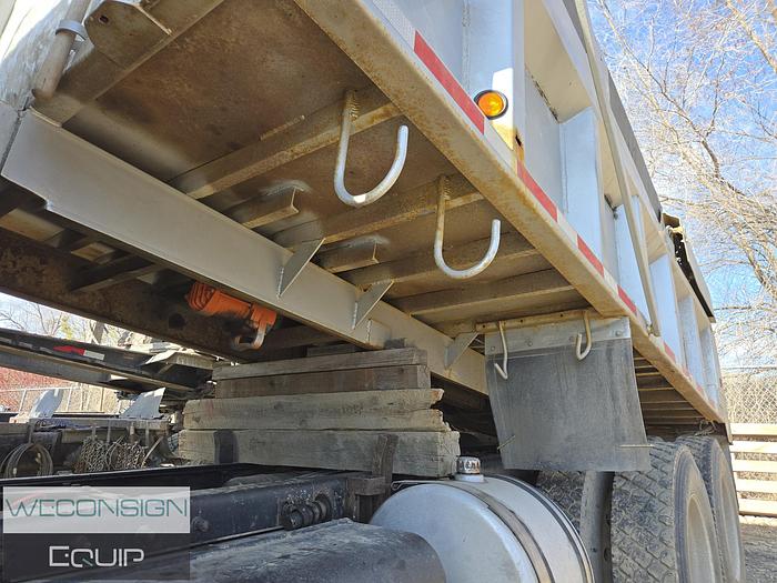 Used 2006 Kenworth TA Dump Truck