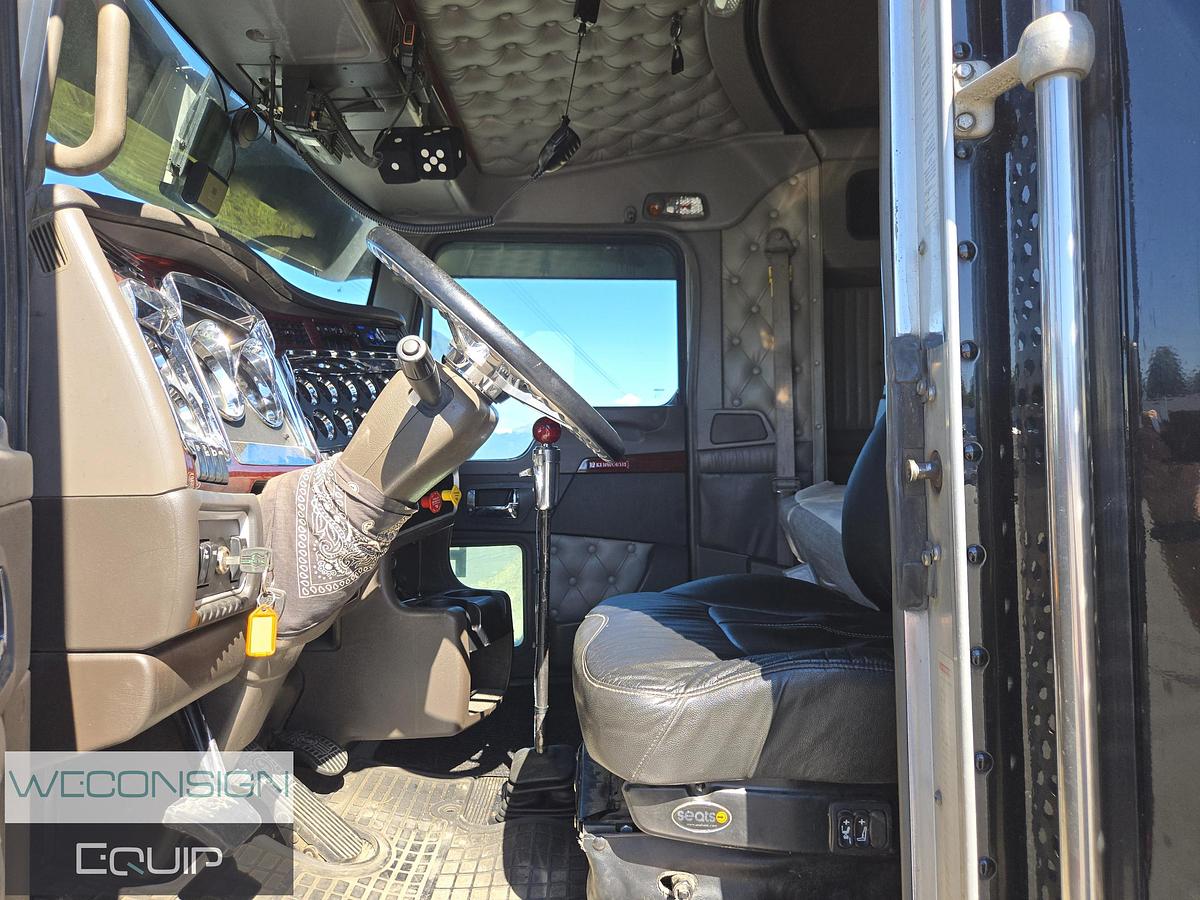 Used 2007 Kenworth T800 TA Lowbed Truck/ Tractor