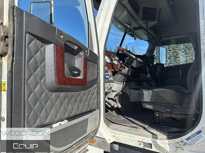 Used 2014 Freightliner Coronado 122SD - #02034