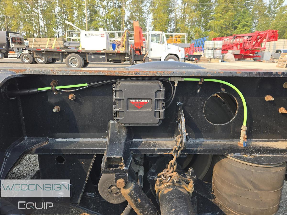 Used 2023 Pacesetter 60T 9 Axle Lowbed Combination