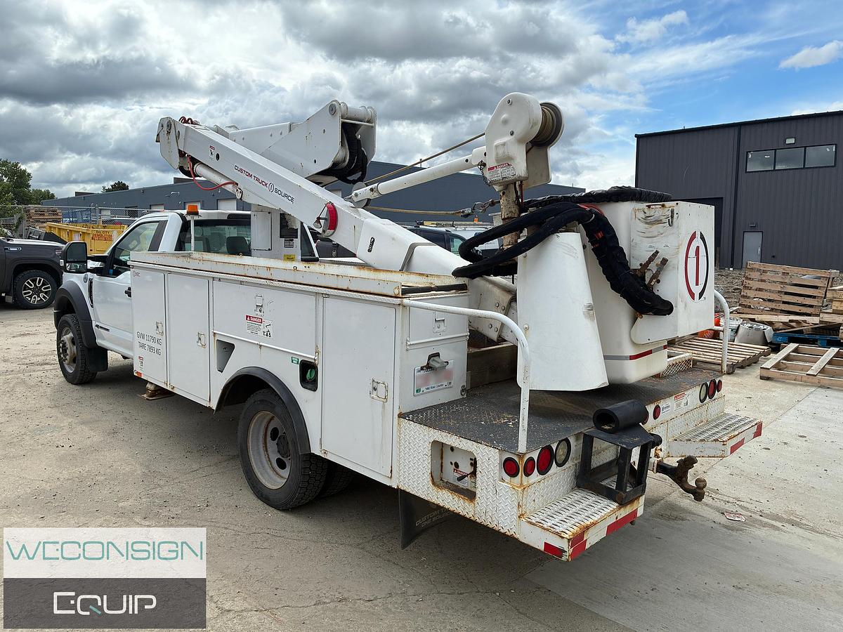 Used 2017 Ford F550 Bucket Truck