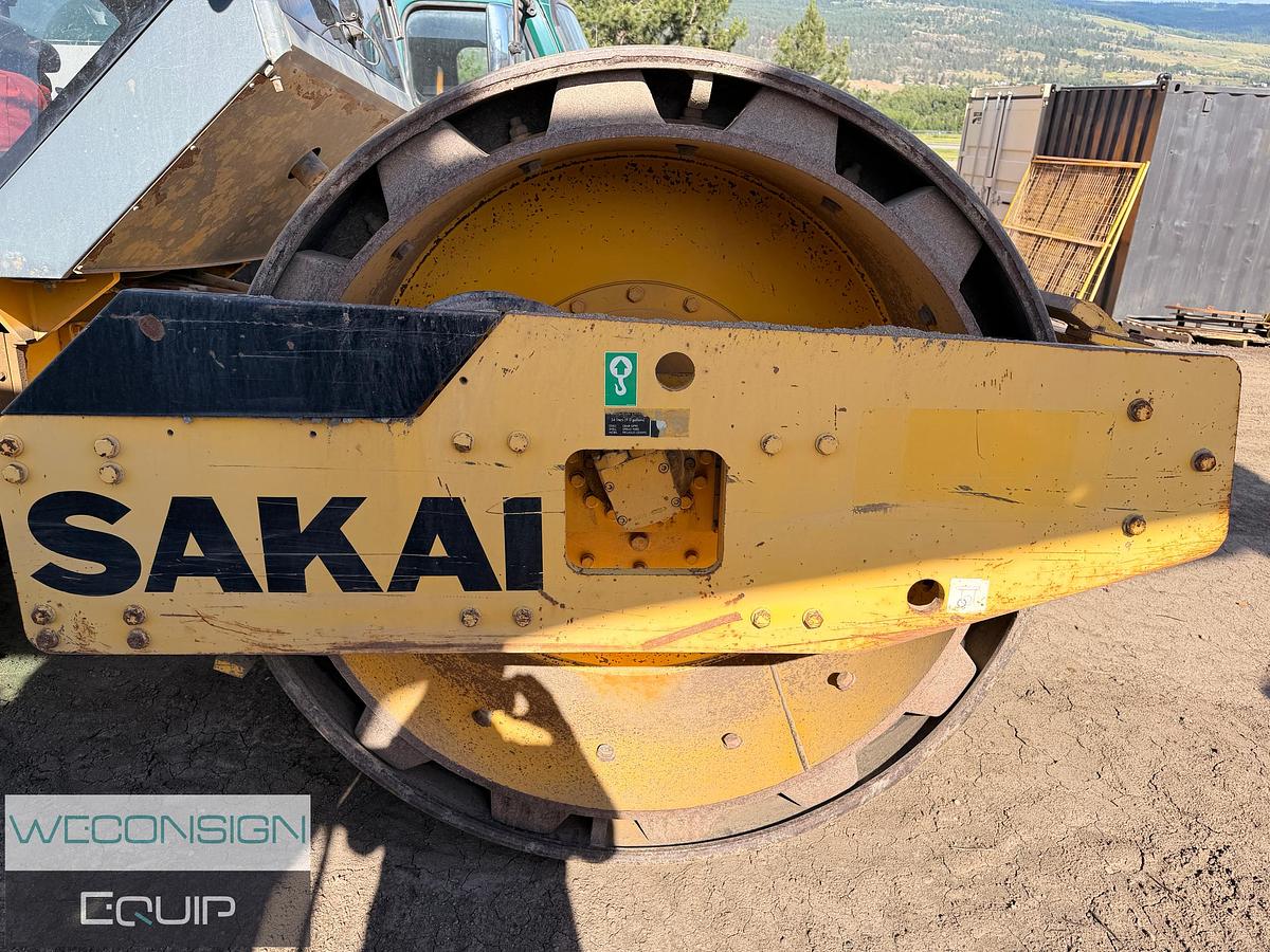 Used 2014 Sakai SV540T 84" Compactor
