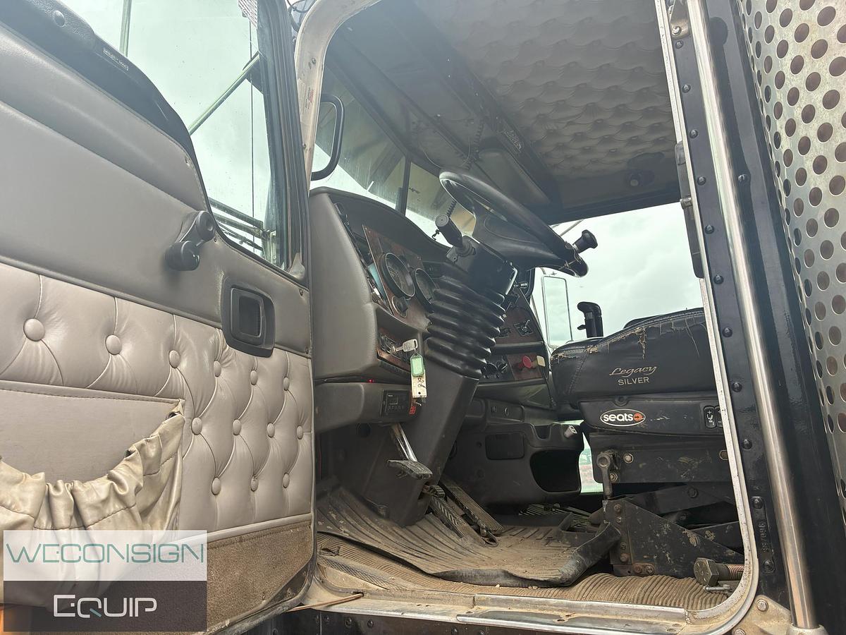 Used 2006 Kenworth C500 45 Ton Picker Truck