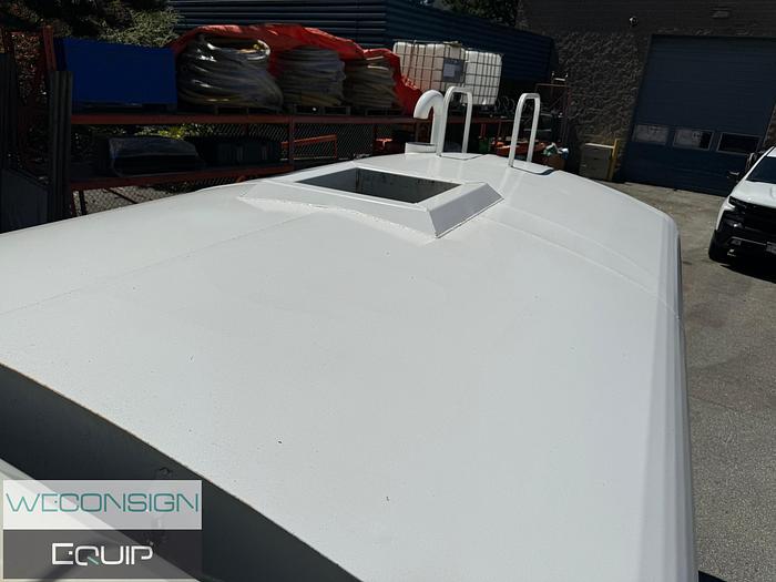 Used 2009 International MA025 Water/Tank