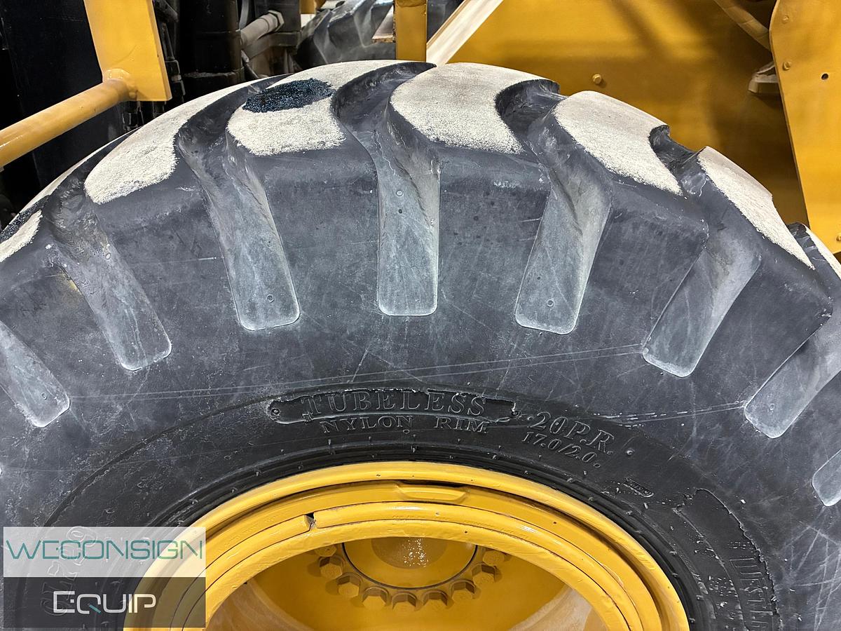 Used 1999 CAT 938G Wheeled Forklift