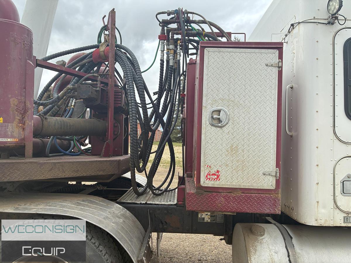 Used 2010 Kenworth SMV01