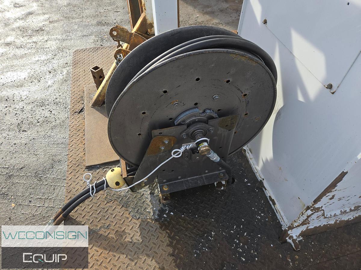 Used 2013 Freightliner 114SD TA Digger Truck