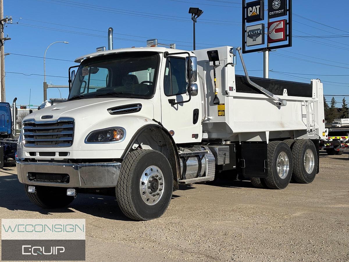 2025 Freightliner M2106+