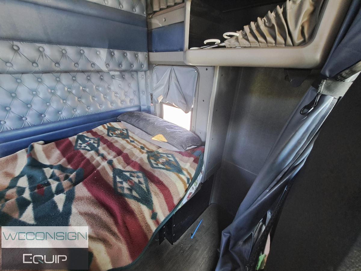 Used 2011 Kenworth T800