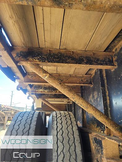 Used 2011 Thruway Super B Hi-Boy Flat Deck SH 76 & SH77