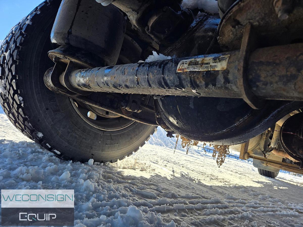 Used 2019 Kenworth T800 Winch Truck