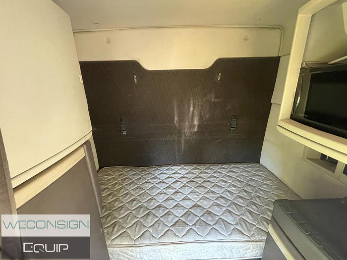 Used 2013 Volvo VNL HWY Truck Tractor