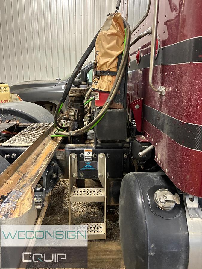 Used 2020 Peterbilt  389