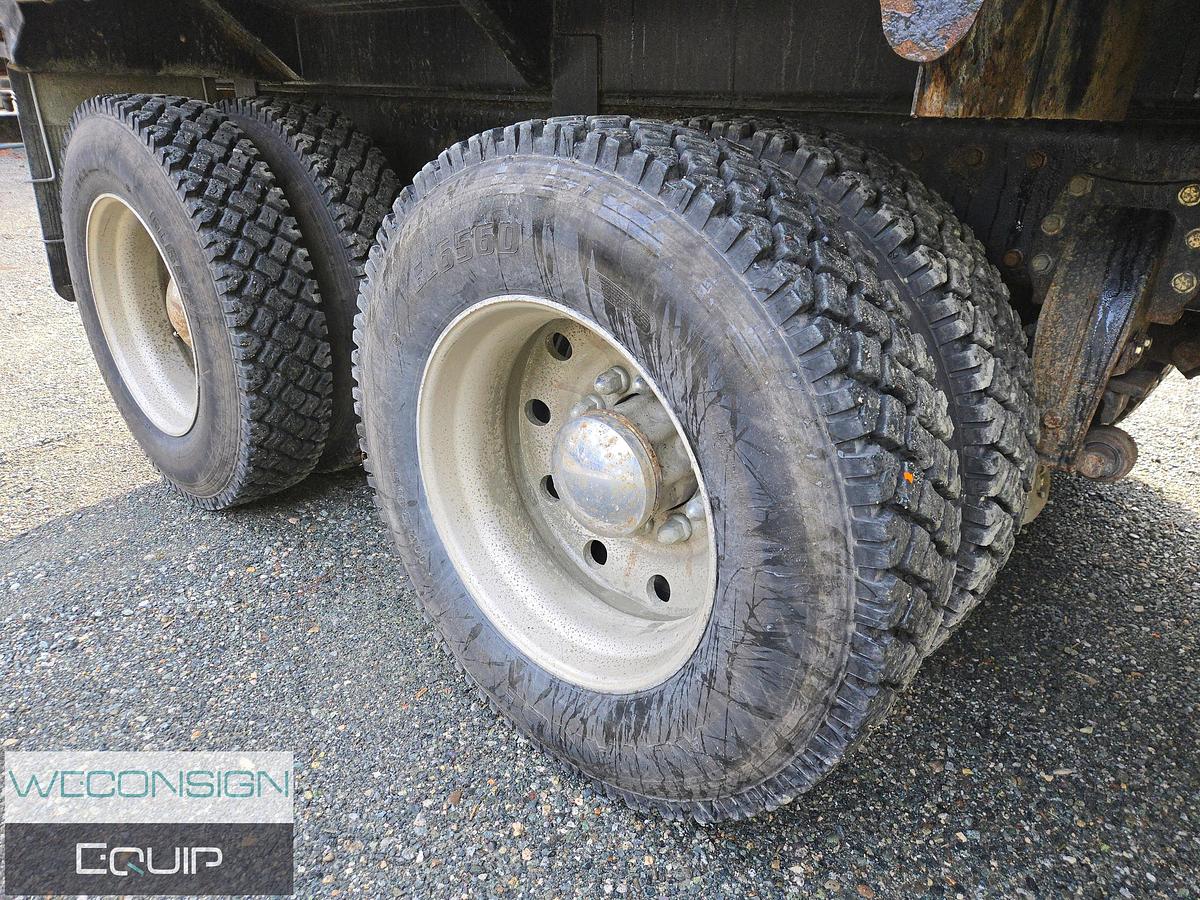 Used 1988 Kenworth T800 TA Water Truck